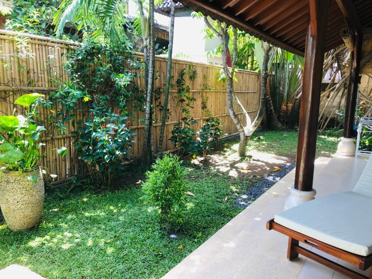 Villa Abhista Seminyak Exterior photo
