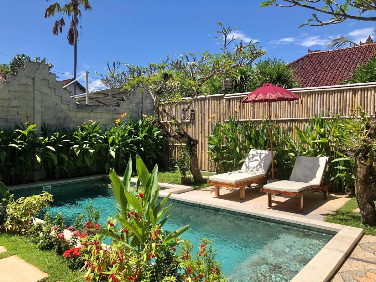 Villa Abhista Seminyak Exterior photo